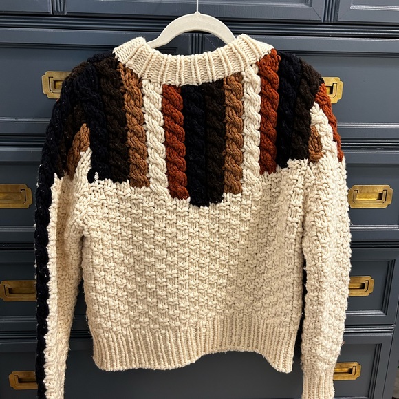 Sea Aspen Chunky Hand-Knit Wool Sweater - Picture 8 of 11